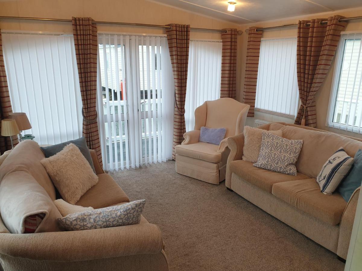 Barmouth Lyons Sunnysands 346 *